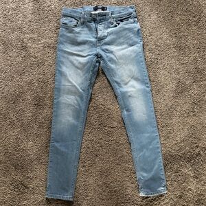 Hollister Jeans 31x34